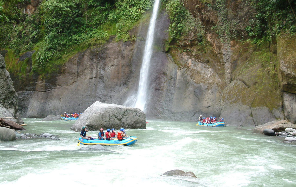 Pacuare River White Water Rafting Tour